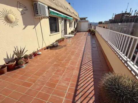 Ático en Zona Nord-La Serreta