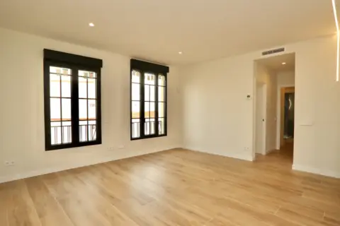 Piso en calle de la Concepción Jerónima