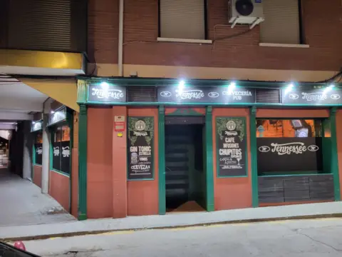Local comercial en calle de Pedro Faura