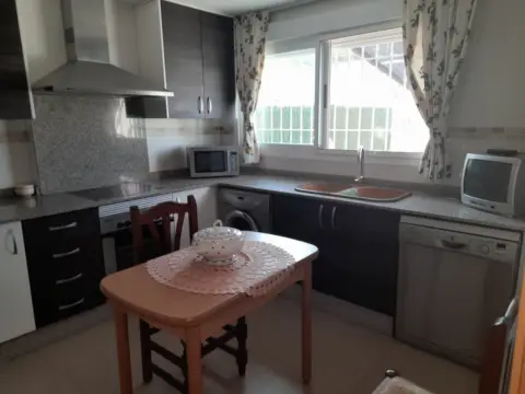 Chalet adosado en Alborache