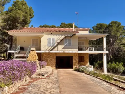 Chalet en Carrer dels Bolets