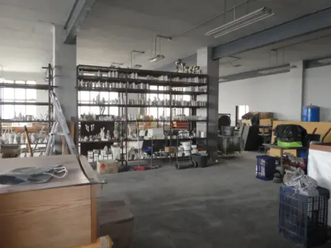 Nave industrial en Riu Nord-Riu Sud