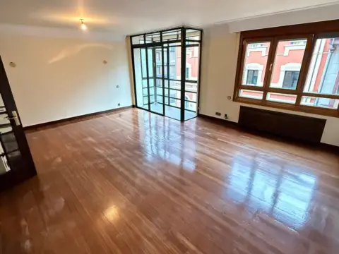 Piso en calle de Manuel Pedregal, 4