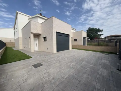 Casa en Carrer d'Isidre Nonell, 10