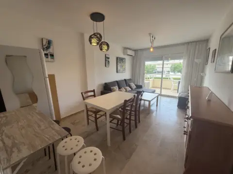 Piso en calle Cèsar Gimeno, nº 1