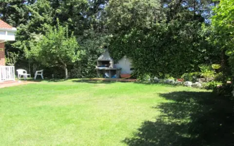 Chalet pareado en Club de Golf-Molino de la Hoz
