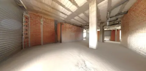 Nave comercial en Avinguda Guadassuar, 46