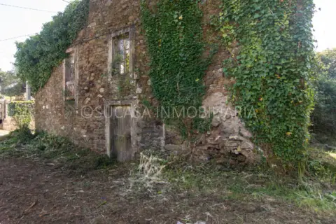 Casa rústica en Rúa Outeiro
