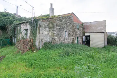 Casa adosada en Rúa Rañobre