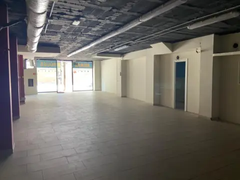 Local comercial en Carrer de Roger de Flor