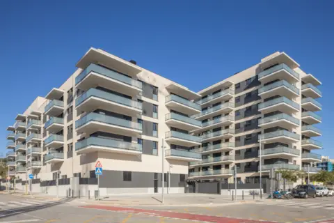 Garaje en Avenida Clara Campoamor, nº 9