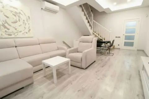 Chalet adosado en Carrer de la Tramuntana