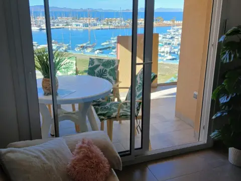 Apartamento en Urbanización Miradores del Puerto