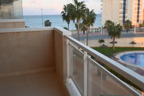 Apartamento en Urbanización Puerto Mar Iii