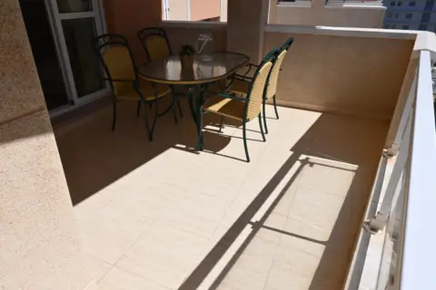 Apartamento en Urbanización Puerto Mar Iii