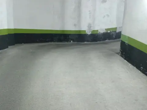 Garaje en calle de los Pajaritos