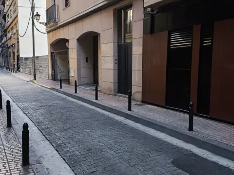 Garaje en calle de los Hermanos Ibarra, 7