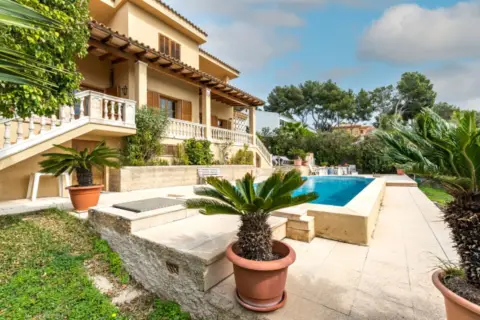 Casa en Carrer de Santa Lavinia