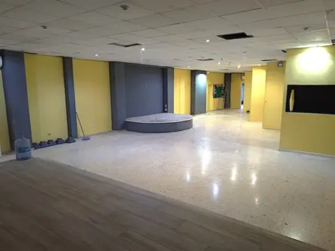 Local comercial en Carrer del General Riera