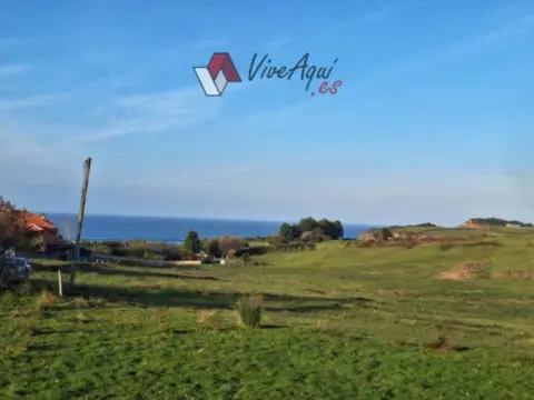 Terreno en La Espasa (Caravia)