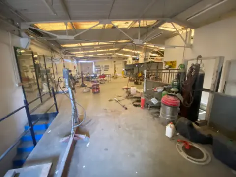 Nave comercial en Polígono La Tejera, nº 1