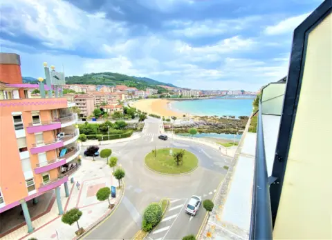 Ático en calle de Ataulfo Argenta