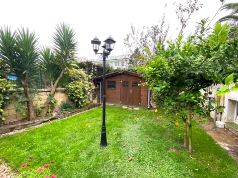 Chalet en calle Barrio Montealegre