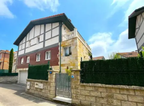 Casa en Barrio Samano