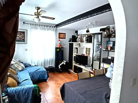 Chalet pareado en Barrio de Rioseco