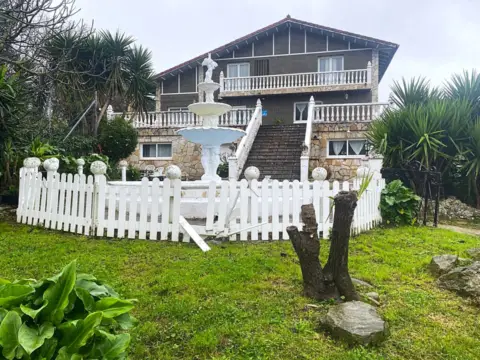 Chalet unifamiliar en calle Samano