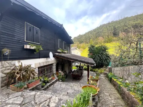 Chalet unifamiliar en calle Brazomar