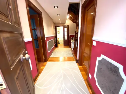 Chalet adosado en calle del Alto de la Cruz