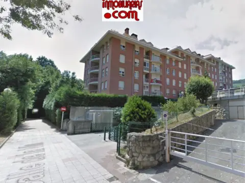Piso en calle de la Vía