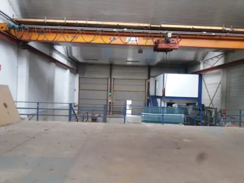 Nave industrial en calle de Noáin