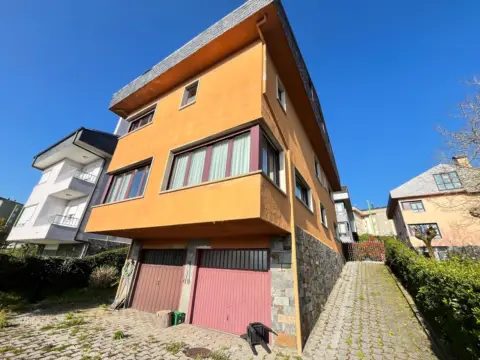 Chalet en calle Escocia