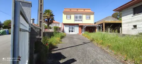 Casa en calle Vilar de Santos