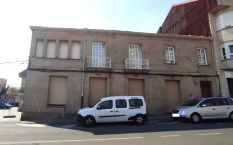 Casa adosada en calle Alfredo Nan