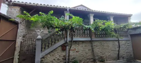 Casa en calle Ramirás