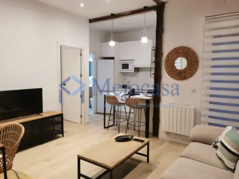 Apartamento en calle de Escosura