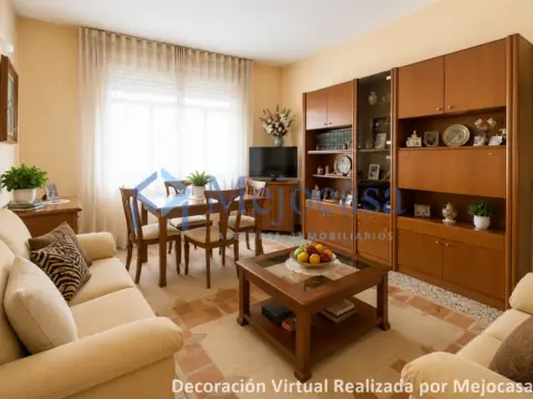 Chalet adosado en calle de Vicente Baena