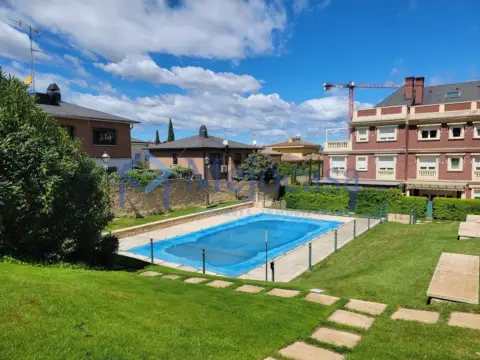 Chalet adosado en Peñagrande