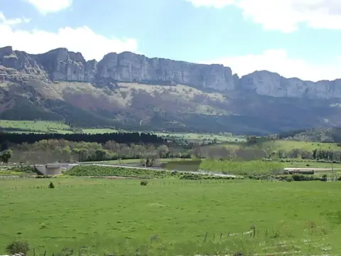 Terreno en Vallejo de Mena