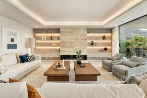 Casa en calle Lomas del Virrey