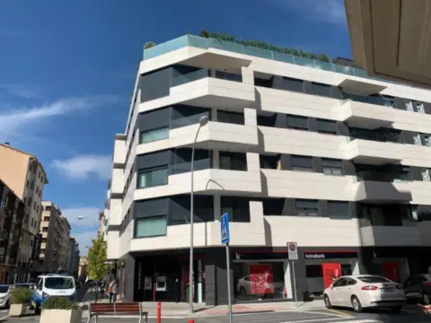 Local comercial en Venta en Ensanches - Zabalguneak