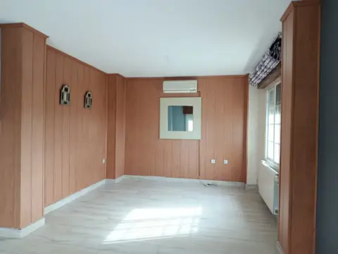 Casa en calle de Vicente Aleixandre