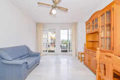 Piso en Residencial Triana-Barrio Alto-Híjar