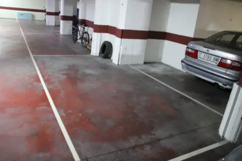Garaje en calle de Emilio Gimeno, 3