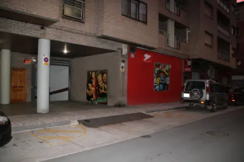 Garatge a calle de Emilio Gimeno, 3