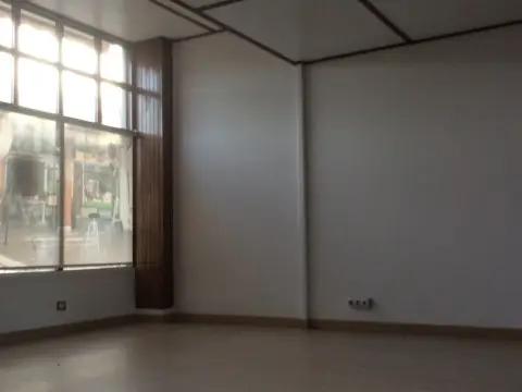 Local comercial en Intxaurrondo