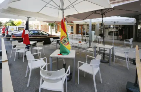 Local comercial en calle de la Fuente Canónigos, 7